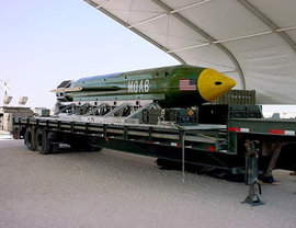 бомба GBU-43B, США