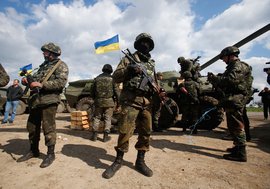 Украинская 'показуха': на майских праздниках будут 'постановочные бои'?