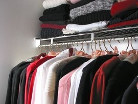 От каких вещей в гардеробе стоит избавиться?