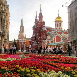 Две новые пешеходные зоны в Москве построили на средства от платных парковок