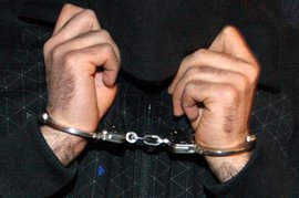 Три гражданина Узбекистана арестованы в Калуге после того, как им отдалась местная школьница