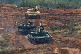 Военные учения "Запад-2017", БМПТ "Терминатор 2",  танк Т-80