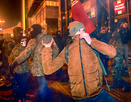 Киев, радикалы, погром