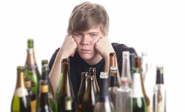 Про выдуманного Бонда и реальных алкоголиков. Поддельные альфа-самцы