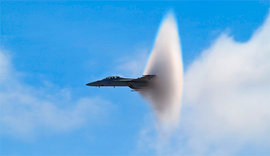 Они перешагнули звуковой барьер