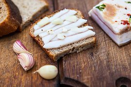 Эмбарго на продукты с Украины. Кто в проигрыше?