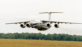 самолёт ИЛ-76