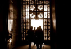 Социологи выяснили, как россияне относятся к церкви и её влиянию на государство