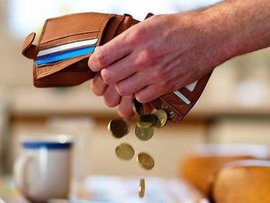 Как заставить платить алименты? Об этом в прямом эфире Pravda.Ru рассказывает заместитель главного судебного пристава Москвы Наталья Бугаева