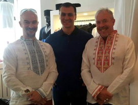 Макаревич "присягнул" Украине нахальной вышиванкой