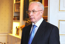 Азаров: Украинская армия чуть не спровоцировала ядерную катастрофу 