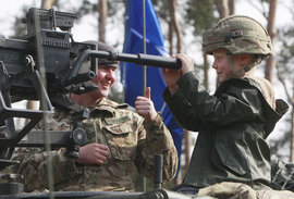 солдат, ребенок