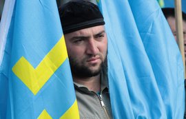 Организаторы несогласованного автопробега подставили крымских татар