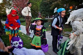 Хэллоуин в США: от ребенка откупились наркотиками