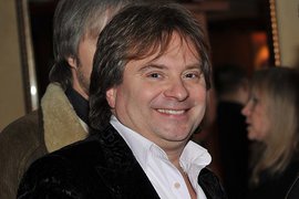 "Как упоительны в России вечера" должна была петь Пугачева