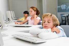 "Работа с детьми не терпит показухи"