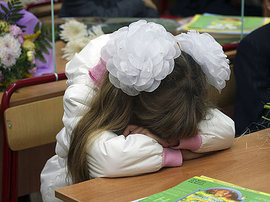 недостаточно делал уроки, ситуацию школьный психолог, ребенка делать, приготовления школьных уроков, кружка неделю, занятия кружки, родителям приходит