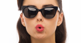 солнечные очки