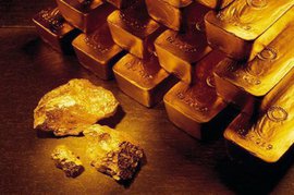 Эксперт Михаил Аристакесян рассказал, стоит ли во время кризиса вкладываться в золото