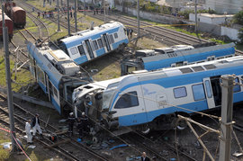 поезд, крушение