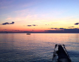 Скандально известное "Общество защиты прав потребителя" решило опротестовать в Конституционном суде воссоединение Крыма с Россией.