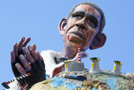 фестиваль, Обама, кукла