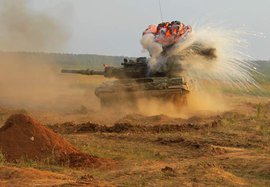 Танковый бой 