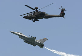 Истребитель F-16