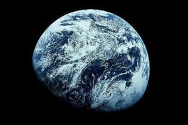 До зарождения жизни Земля была ледяным шаром?