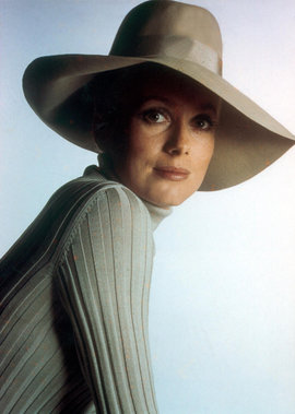 Катрин Денёв