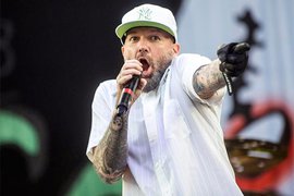 Солист Limp Bizkit переедет жить в Крым