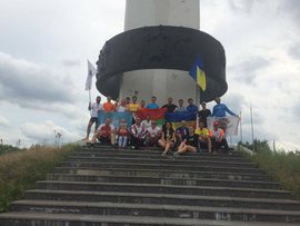 Бегуны из трех стран — России, Украины и Белоруссии — благополучно завершили забег дружбы народов