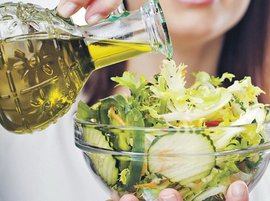 Вода вредна, а шоколад полезен? Развенчиваем мифы