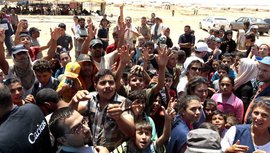 Более 180 беженцев из Эритреи и Сирии задохнулись в трюме корабля по дороге в Италию