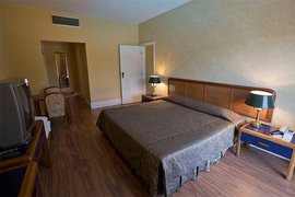 Российские гостиницы обязали жить и заселять по новым правилам