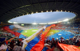 Результаты последнего опроса ВЦИОМ показывают, что позитив россиян в отношении жизни в стране достиг максимального значения за 5 лет