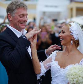 Свадьба Дмитрия Пескова и Татьяны Навки стала главным событием выходных для пользователей соцсетей: 