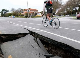 Не ремонтируешь дороги - получишь срок