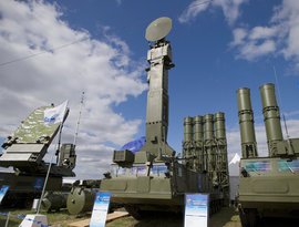 Президент США Барак Обама заявил, что наличие у Ирана зенитно-ракетных комплексов С-300 не станет препятствием для Америки