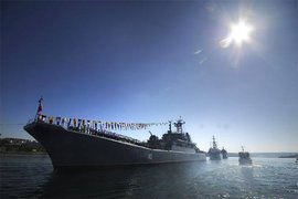 Системы управления "Мистралей" установят на корабли ВМФ