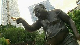 Украденный памятник Леонову нашли в пункте приема металлолома