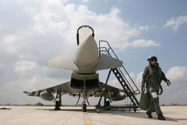 авиабаза, Италия