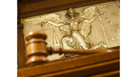 Киевская хунта завела больше 300 уголовных дел на коммунистов