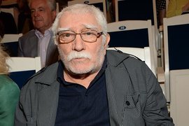 Армен Джигарханян