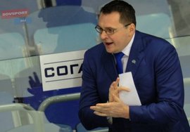 Скандал с избиением врача хоккейного клуба СКА главным тренером команды Андреем Назаровым начал обрастать новыми подробностями