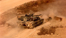 "Мирная" зона между Северной и Южной Кореями - самая военная в мире