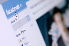 Новый рекорд Facebook: Миллиард пользователей в один день