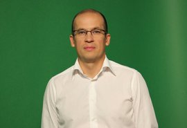 "Надо брать кроссовки и бежать"