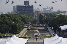 Делегация из России принимает участие в мероприятиях в память 70-летия бомбардировок Хиросимы и Нагасаки