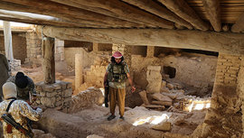 ИГ продолжает разрушение Пальмиры